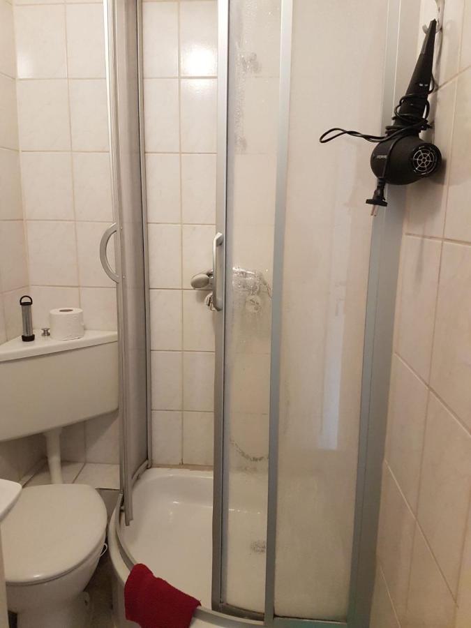 Sleep In Hamburg St. Pauli Hotel Екстериор снимка